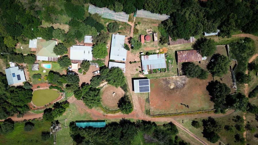 10 Bedroom Property for Sale in Skeerpoort North West